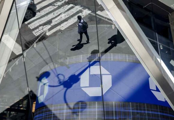 JPMorgan eases approach on lending against shares to court AI’s new wealth
